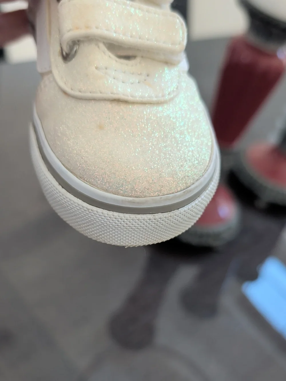 Vans Baby Girl WARD V Gold Glitter Sneakers Gym Shoes
